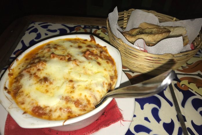 Receita de família servida à mesa