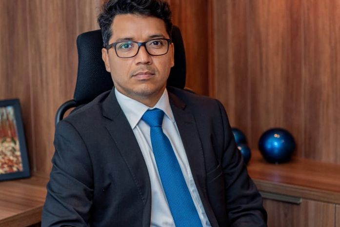 Advogado especialista em direito trabalhista Henrique Messias 