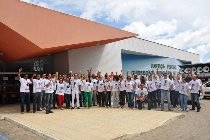 Servidores do Judiciário recusam proposta de reajuste