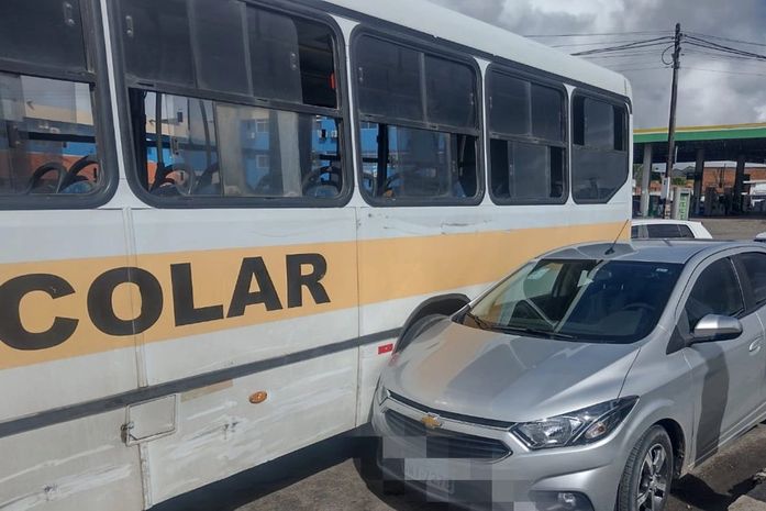 Acidente no bairro Canafístula 
