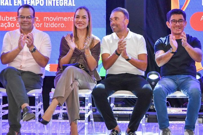 Prefeito Theobaldo Cintra participa da Jornada Pedagógica 2026 em Major Izidoro