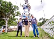 Prefeita Tia Júlia supervisiona manutenção realizada no Santuário de Nossa Senhora Mãe do Amparo