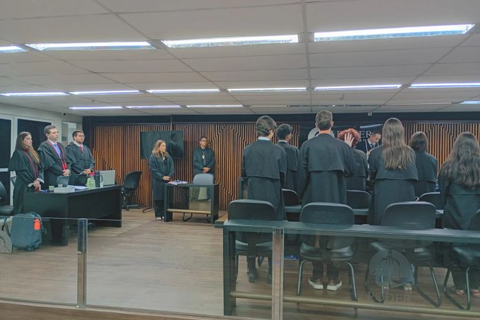 Caso Davi Silva: Julgamento avança com depoimentos e é suspenso para retomada nesta terça