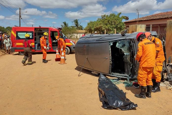 Idoso morre após capotar veículo que conduzia em Arapiraca