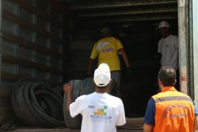 Prefeitura de Marechal Deodoro participa de Campanha de Coleta de Pneus