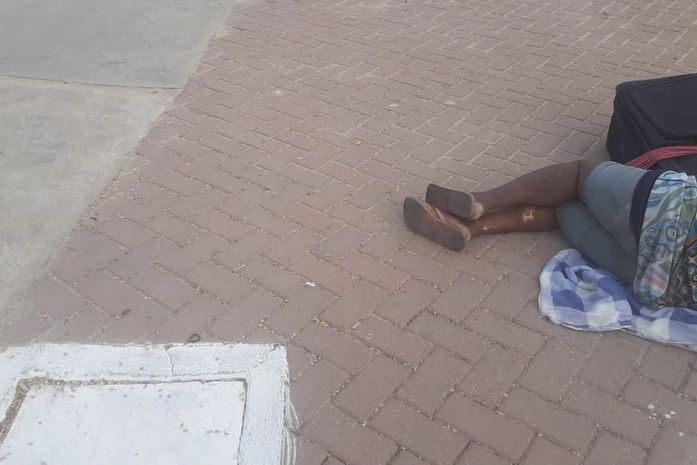 -Você tem sonhos,Quitéria?-pergunto.-Só quando durmo-responde ela.