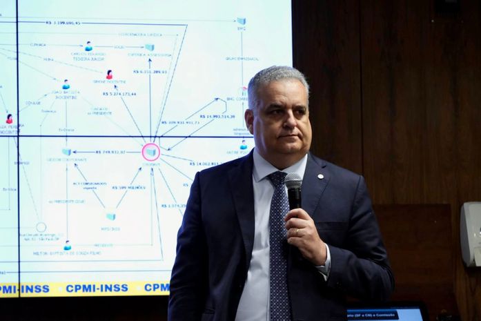 “Retrato da imoralidade”, dispara Alfredo Gaspar ao apontar enriquecimento familiar e desvio de recursos no Sindnapi