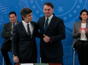 Bolsonaro dá posse ao novo ministro da Saúde