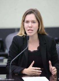 Cibele Moura