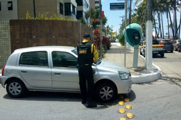 Operação da SMTT lavra 170 notificações no final de semana