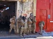 Duas pessoas são presas na sede do CRB e CSA durante operação; drogas e explosivos foram apreendidos