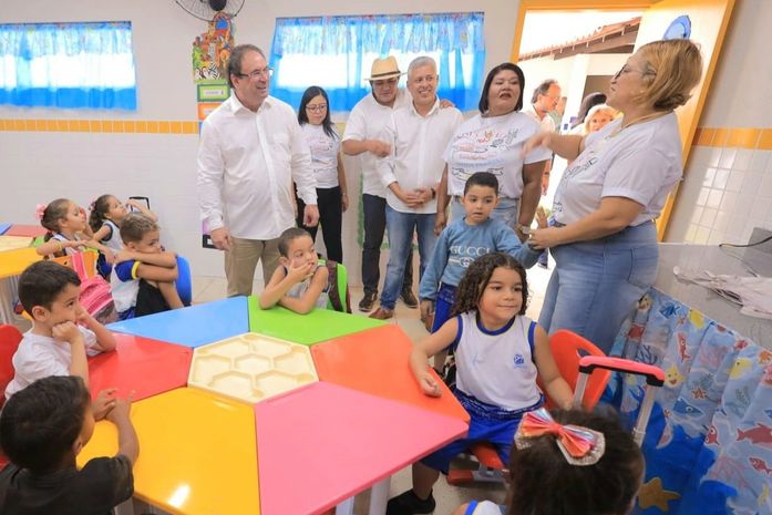 Prefeito Luciano entrega a décima unidade de ensino neste mês de março