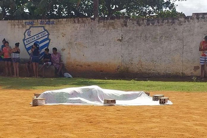 Atentado durante partida de futebol deixa homem morto e outro ferido no interior de AL