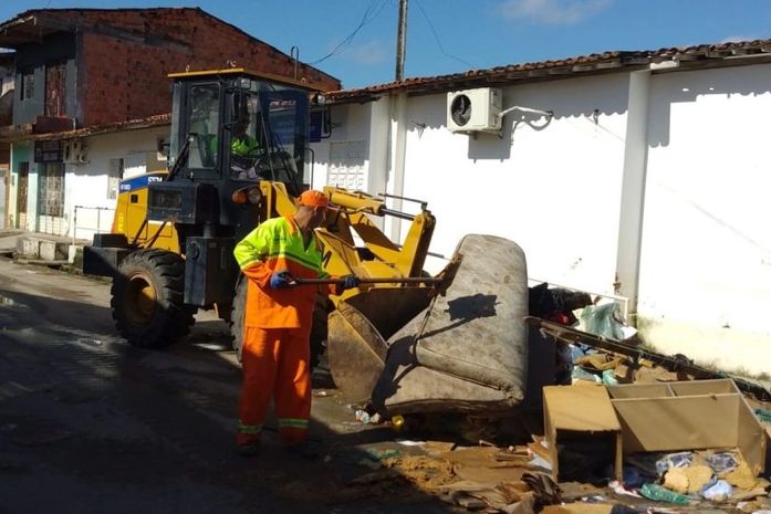 Sudes recolhe mais de 1.900 toneladas de resíduos em bairros banhados pela Lagoa Mundaú