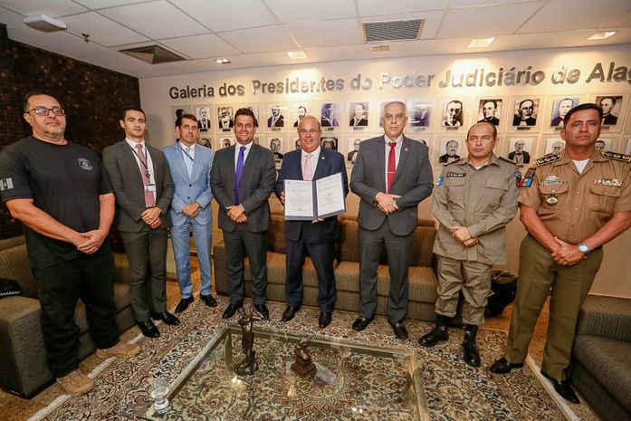 TJAL, Seris e Polícia Militar celebram acordo para monitoramento eletrônico de custodiados