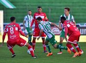 CRB perde chances, tem jogador expulso e acaba derrotado pelo Juventude