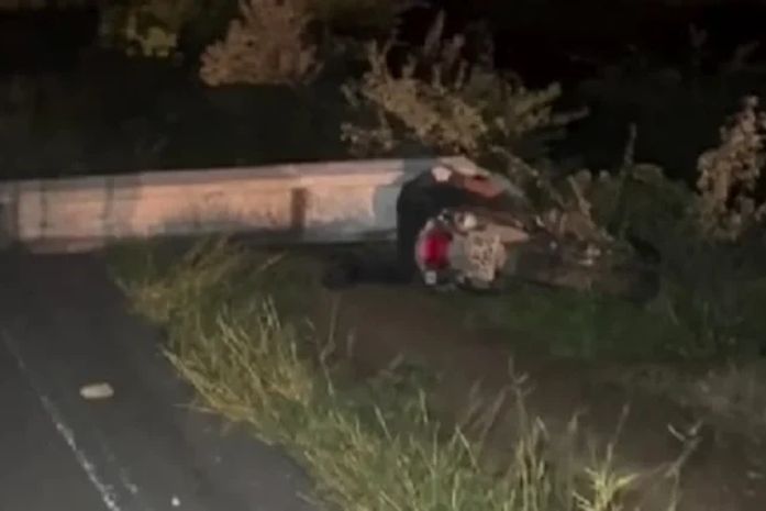 Motociclista morre após colidir contra poste na AL-145, em Água Branca
