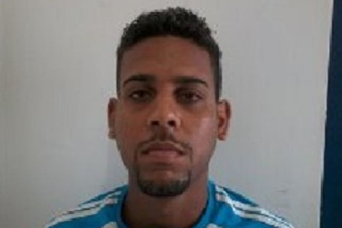 Preso acusado de seguir e asssaltar idoso após saque no banco