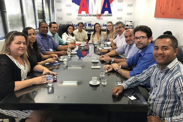 Reunião aconteceu na AMA