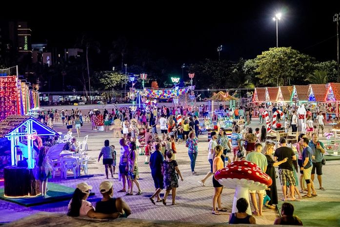 No Mês das Crianças, Prefeitura inaugura Vila Encantada na Praça Multieventos