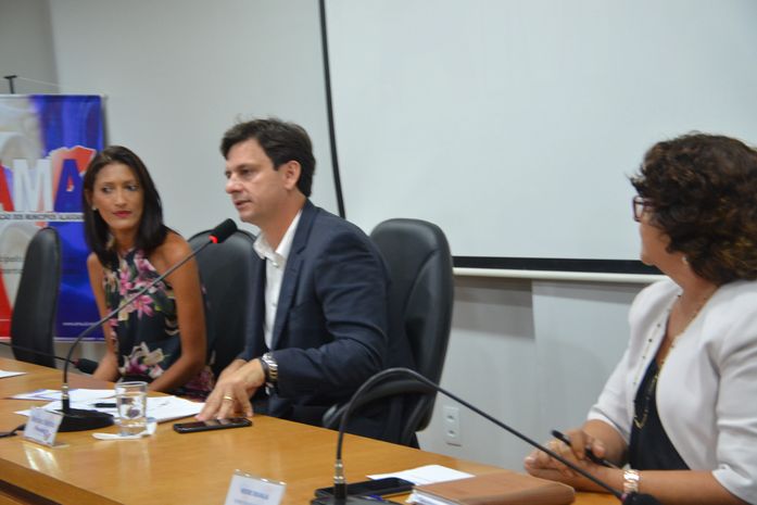Municípios investem mais recursos para garantir qualidade na educação básica