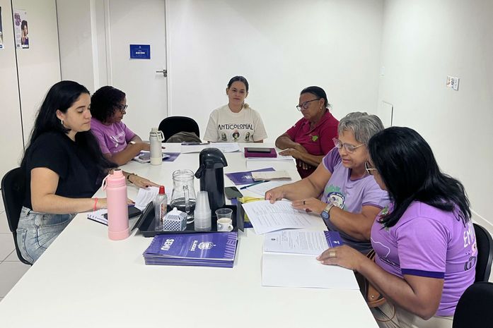 Secretaria da Mulher e movimentos femininos alinham reestruturação de Fórum