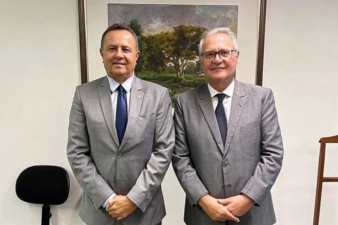 Erivaldo Mandú e o senador Renan Calheiros num encontro em Brasília na última terça-feira