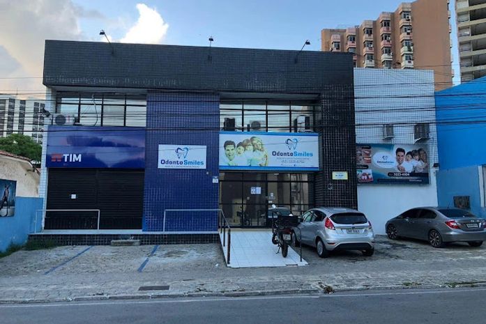 Pagou por implante e não recebeu: Justiça manda clínica devolver dinheiro e indenizar paciente