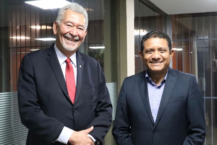 Deputado Paulão é grande parceiro de trabalho com Júlio Cezar