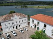 Salário dos servidores da prefeitura faz circular cerca de 10 milhões de reais no comércio de Penedo
