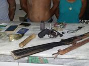 Quadrilha é presa por tráfico e roubo em Delmiro Gouveia