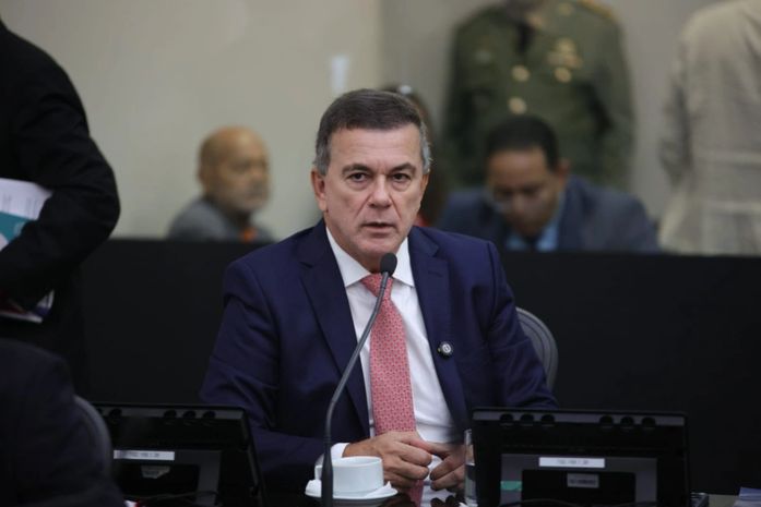 Deputado Ronaldo Medeiros