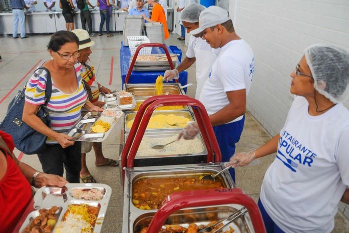 Restaurante Popular fecha no feriado da Independência