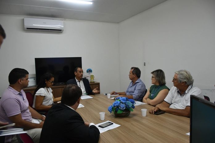 Taxas municipais voltam à pauta entre a Fecomércio e o município
