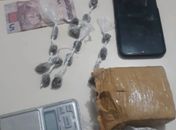 Após tentativa de fuga, homem é preso por tráfico de drogas no interior