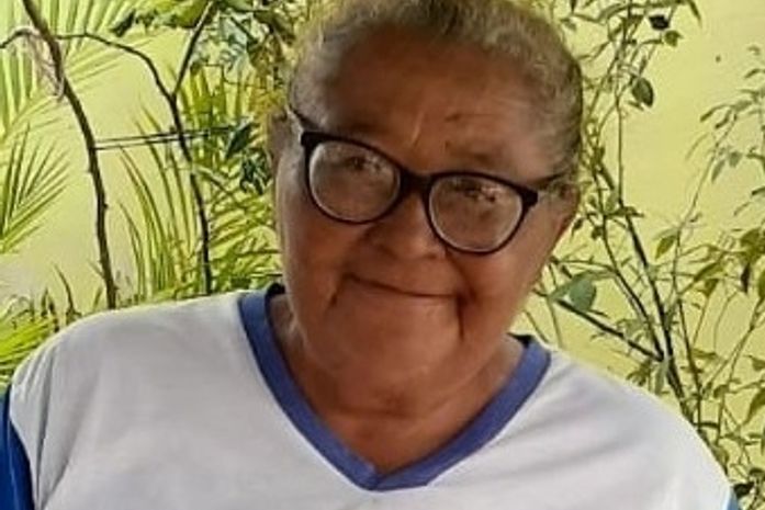 A rezadeira quilombola, Margarida, de Taquarana faz conexão com o sagrado, através da fé. Salve!