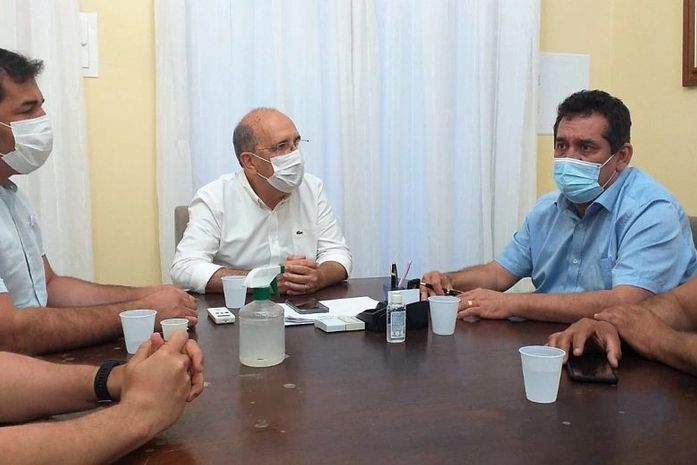 Severino Pessoa e prefeito Ronaldo Lopes e discutem investimentos para Penedo