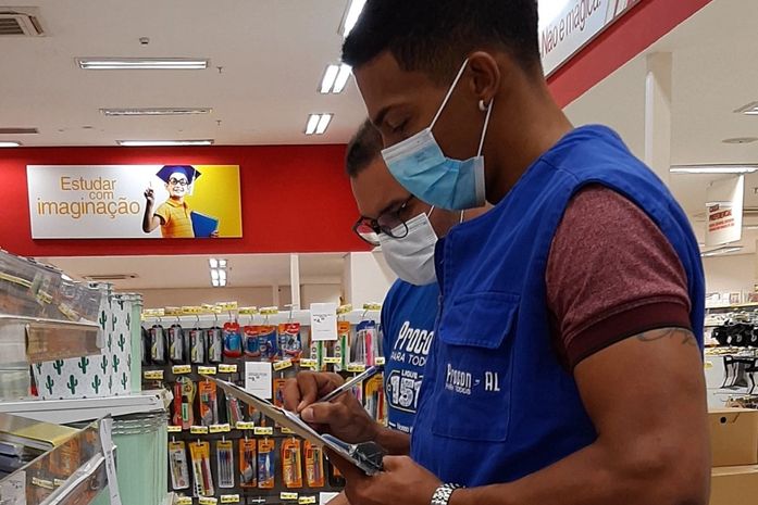 Procon realiza pesquisa de preços do material escolar em Alagoas para 2022; confira