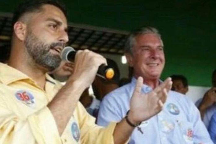 Collor, o adesivo e o apoio “fake” do prefeito de Japaratinga