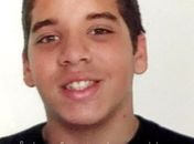 Família procura adolescente que saiu para trabalhar e não voltou