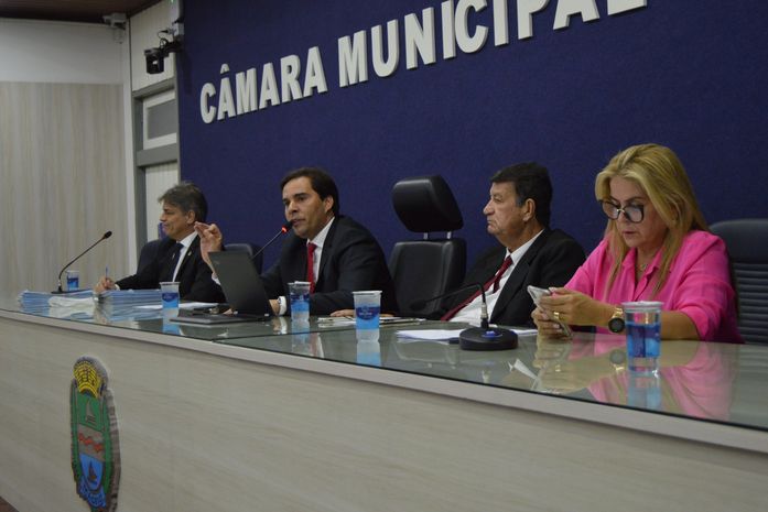 Diário Oficial do Município desta segunda publica promulgação de 8 novas leis