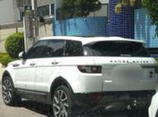 Um dos carros importados que o acusado usava