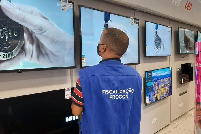 Número de denúncias feitas pelos consumidores ao Procon cai em 41%