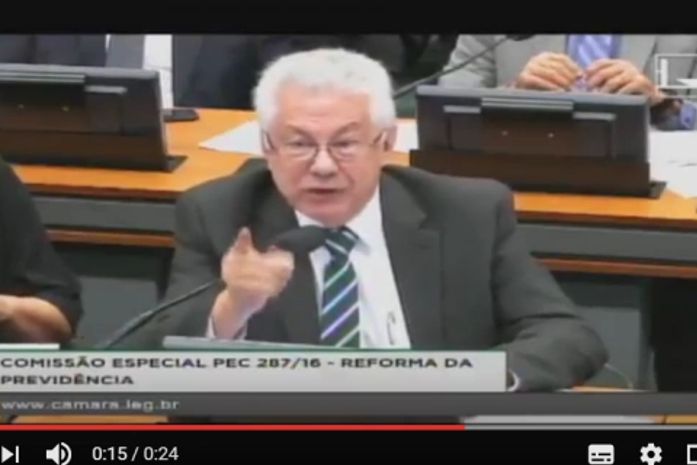 Petista e relator da reforma da Previdência trocam insultos: “Caloteiro”; “Safado e vagabundo”