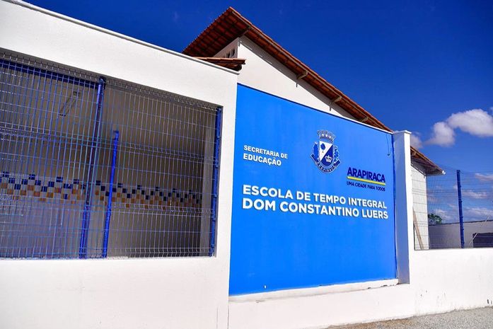 Prefeito Luciano Barbosa realiza, nesta segunda (4), a entrega da modernização da Escola Dom Constantino Lüers