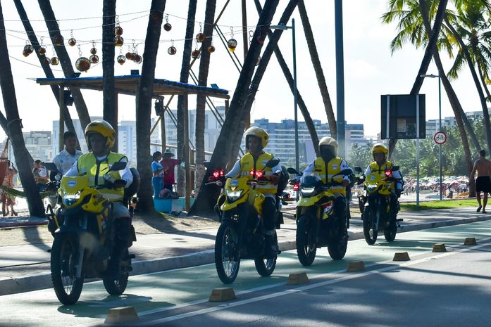 Ronda no Bairro encaminha dependente químico para atendimento médico