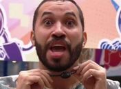 Nego Di diz que Gilberto não é negro, mas 'um pouquinho sujinho, se esfregar bem'