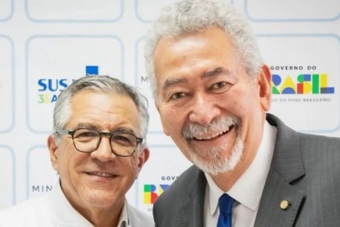 Paulão garante entrega de vans, micro-ônibus e ambulâncias para 11 municípios alagoanos