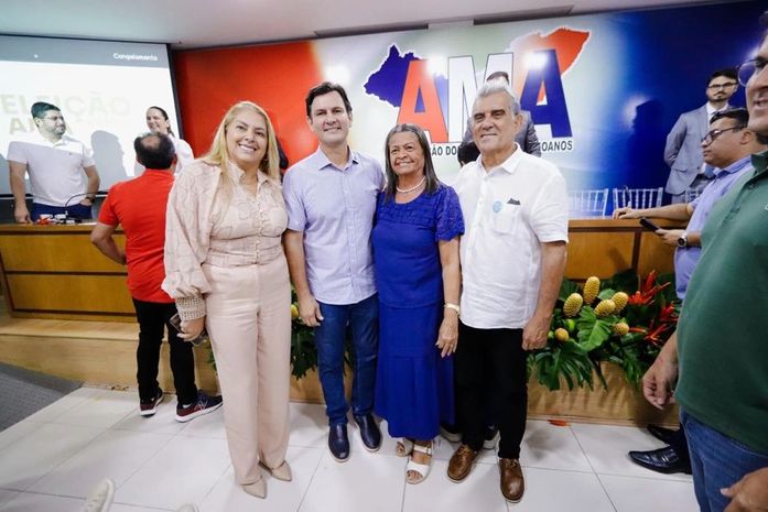 Prefeita Tia Júlia e vice-prefeita Sheila Duarte participam da eleição da AMA em Maceió