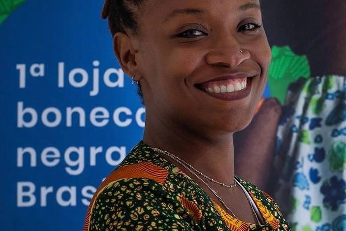 Combater o racismo é uma tarefa que a gente não escolhe, apenas é engolida por ela. A armadura é compulsória